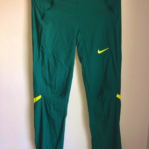 Extra Small green U of O Nike running pants